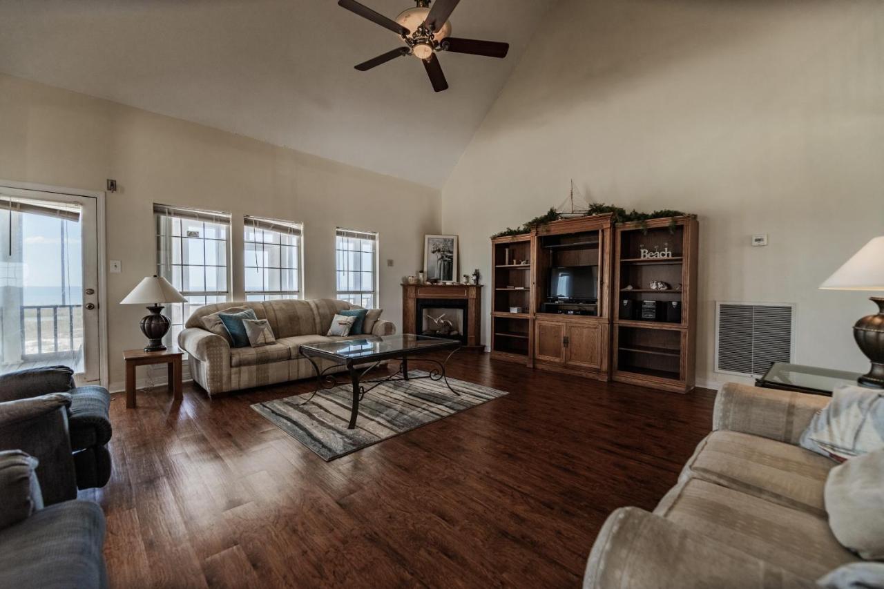 Relaxation - Large Bay Front Home Has Everything You Need For The Perfect Dauphin Island Family Holiday! Home Exteriör bild