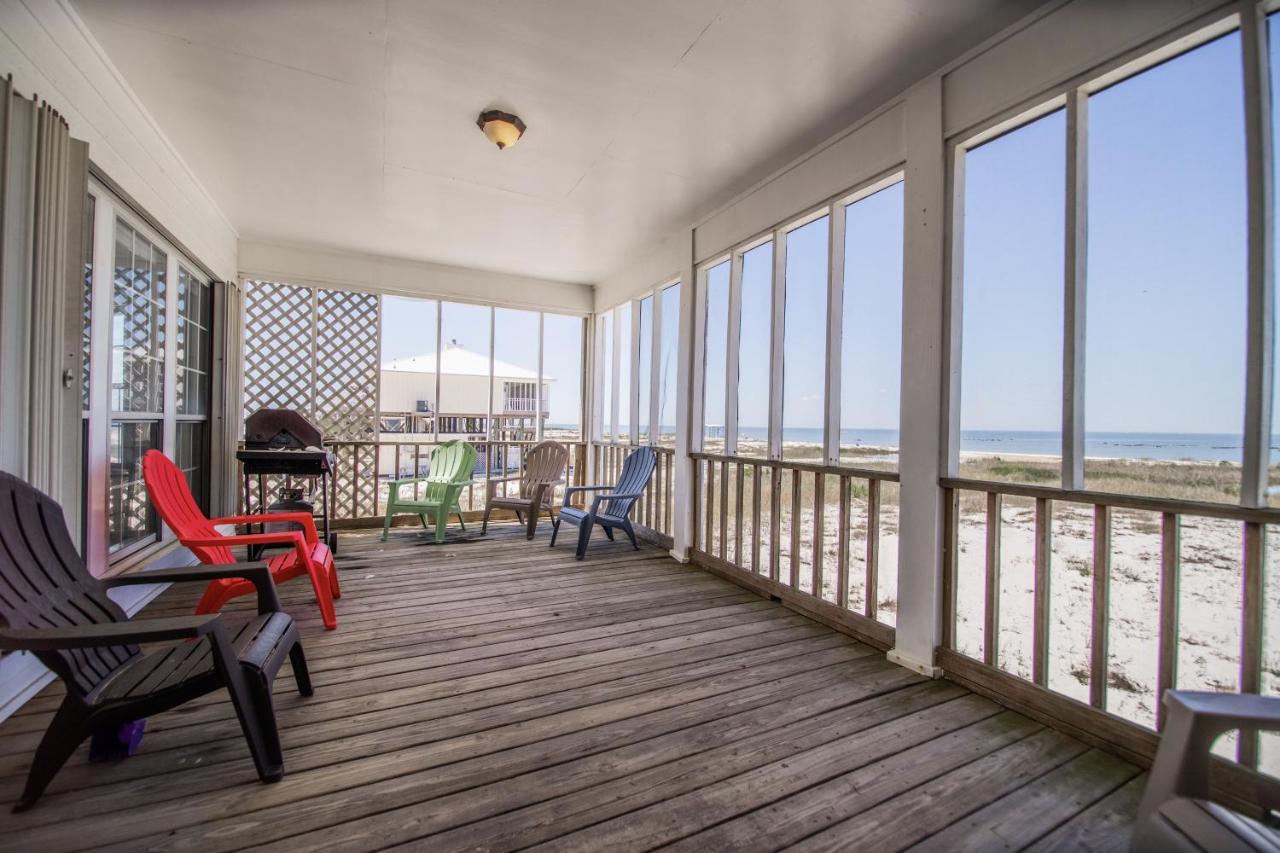 Relaxation - Large Bay Front Home Has Everything You Need For The Perfect Dauphin Island Family Holiday! Home Exteriör bild